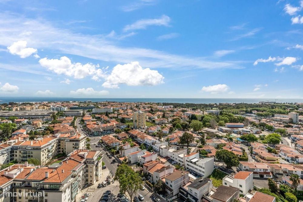 Apartamento T5 com estacionamento, Quinta das Palmeiras, Oeiras
