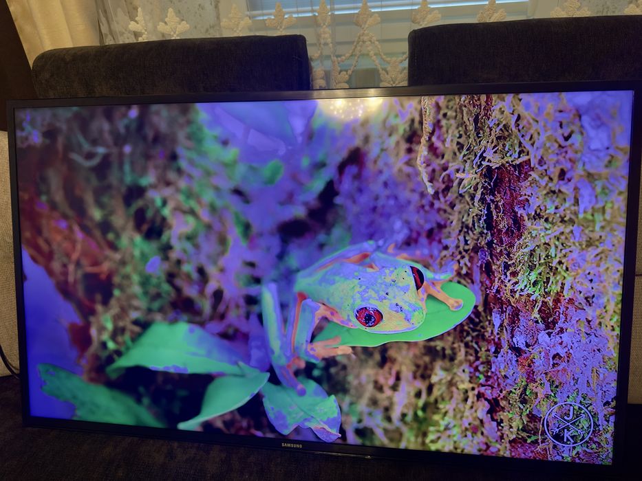 Телевізор Samsung 40 UHD Smart