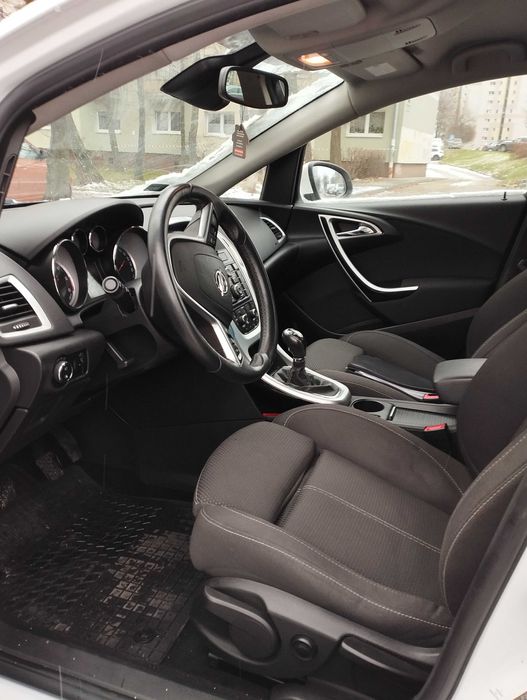 Opel Astra J 2.0 CDTI Cosmo bezwypadkowy