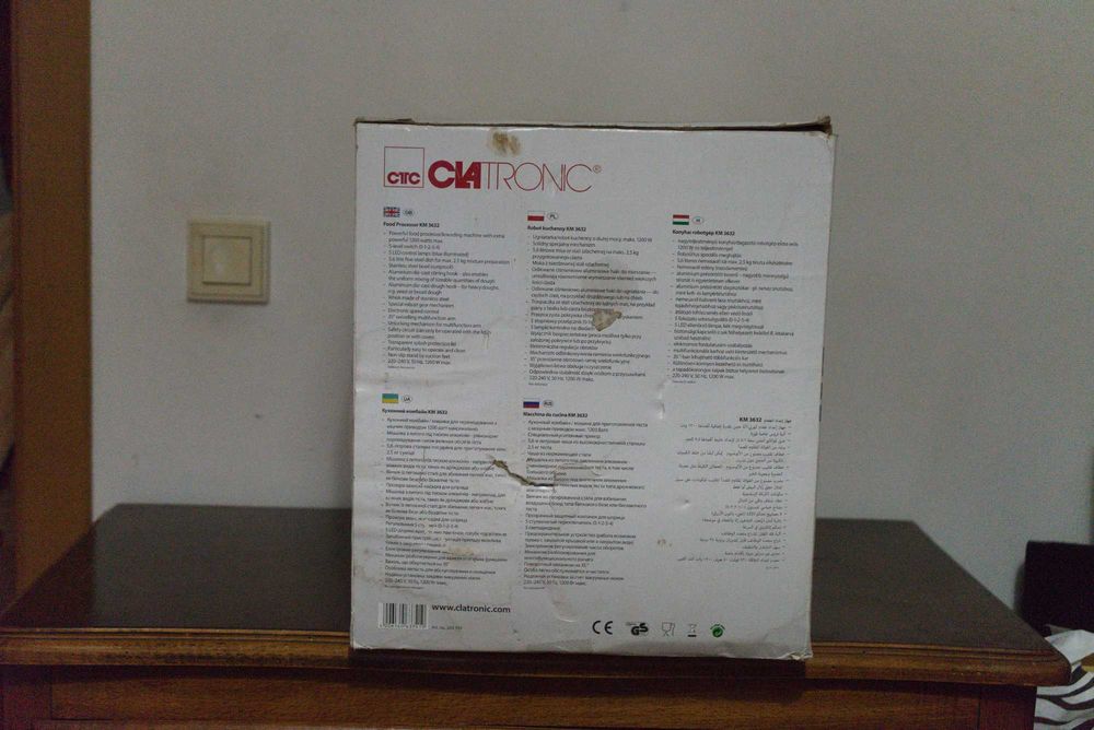 Robot de cozinha Clatronic KM 3632 – Pouquíssimo uso!