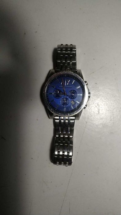 Armani Exchange e Caterpilar - 50 Euros os Dois