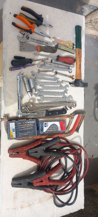 Vendo jg de Ferramentas Mecânica 2 Baterias +  Furadeira