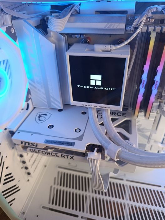 AMD Ryzen 7 + RTX 5060 | DDR5 | Wi-Fi 7 | Liquid Cooling