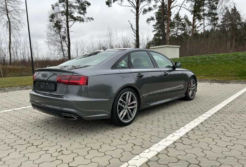 Audi A6 2018 року