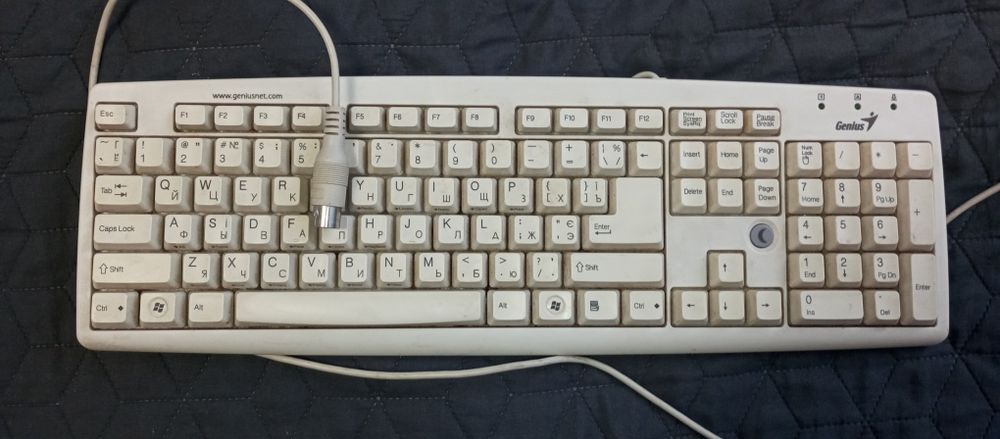 Клавіатура Genius KB-06XE (PS/2) — Ретро класика, повністю робоча