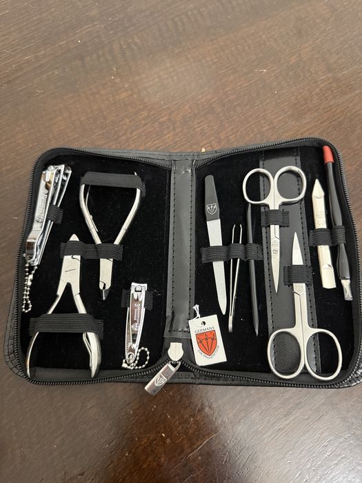 Zestaw do manicure i pedicure Kellermann 7872 MC N