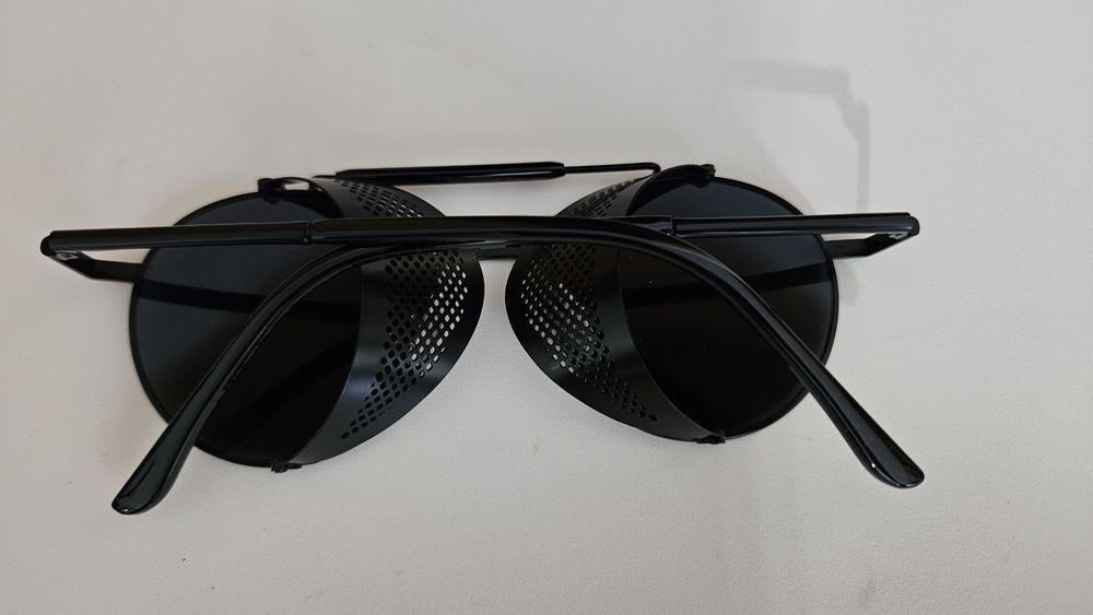 Óculos Retro Vintage Punk (Novos)