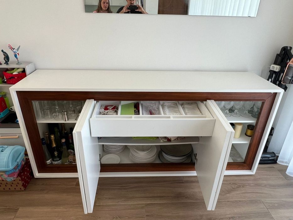 Conjunto Mesa + 6 Cadeiras + Aparador Nogueira
