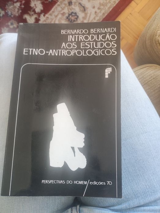 Livro Introdução aos Estudos Etno Antropológicos
