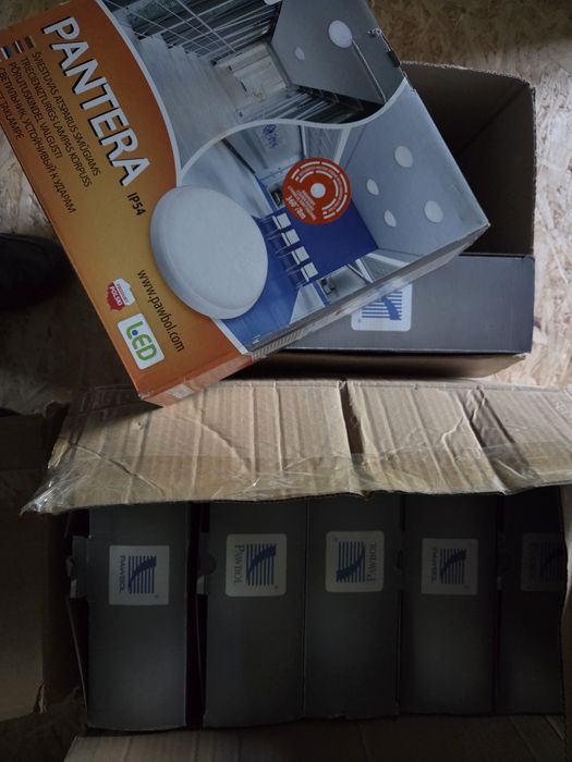 Lampy robocze, wewnetrzne sufitowe, zewnętrzne, uliczne