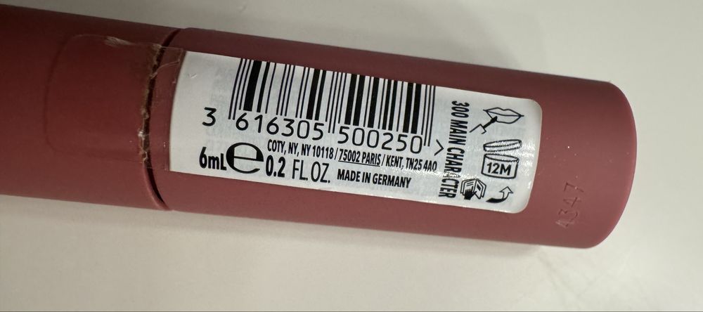 Nowy blyszczyk Rimmel Lup Latex Levre okazja