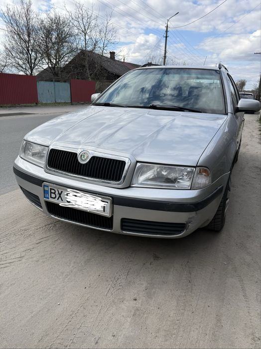 Skoda octavia tour 2010 -1,6 benzin gaz