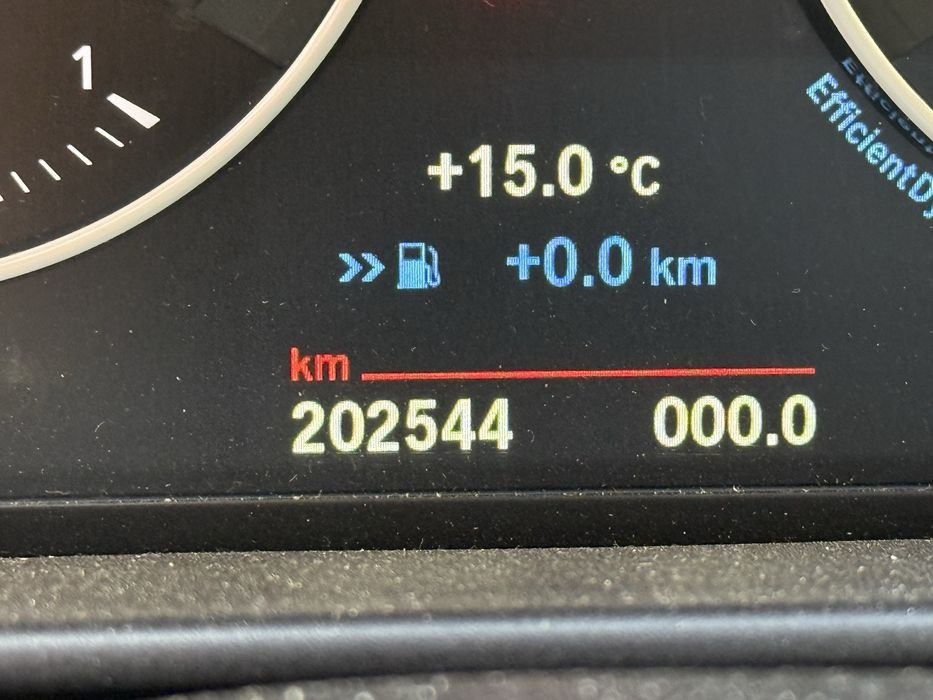 BMW 116 d EfficientDynamics445799557665935367