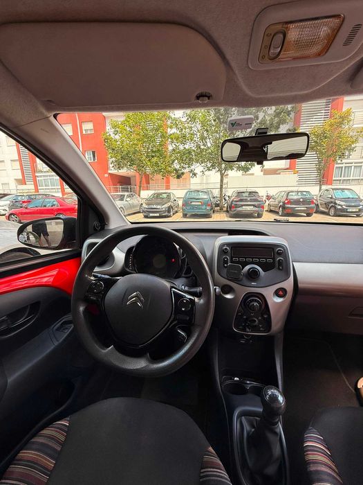 Citroen c1 vermelho 2015