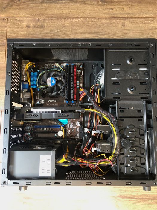Komputer oraz monitor