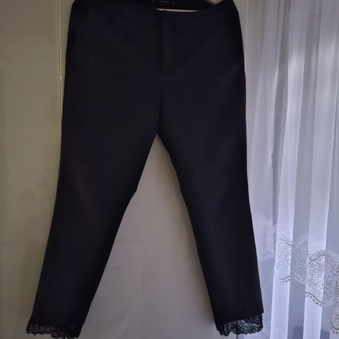 Spodnie damskie firmy Zara