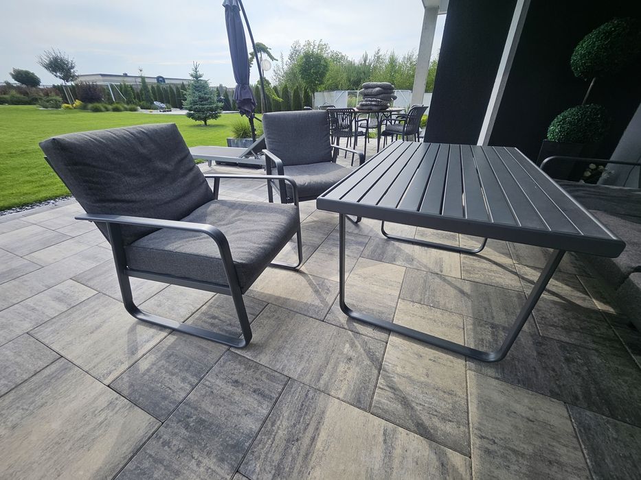 Zestaw mebli ogrodowych