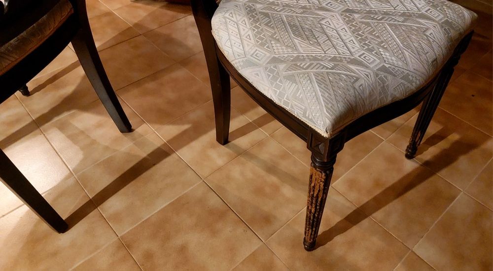 4 Cadeiras de Sala em Nogueira