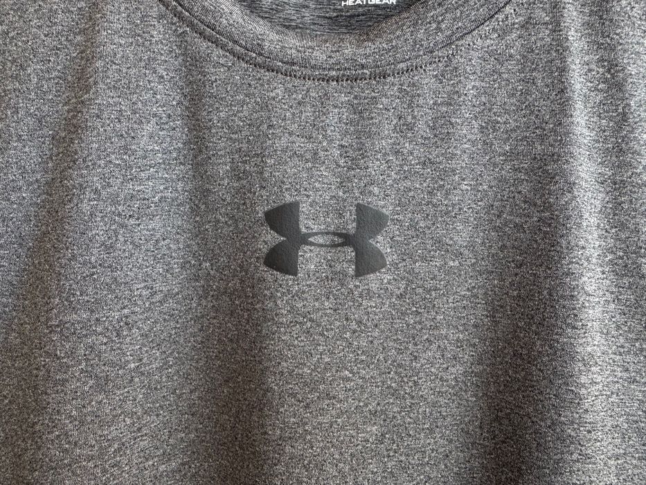 UNDER ARMOUR COMPRESSION Оригінал чоловіча спортивна майка футболка безрукавка розмір S