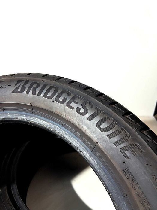 Pneus Bridgestone Turanza T005 - 255/45/18 - Como NOVOS