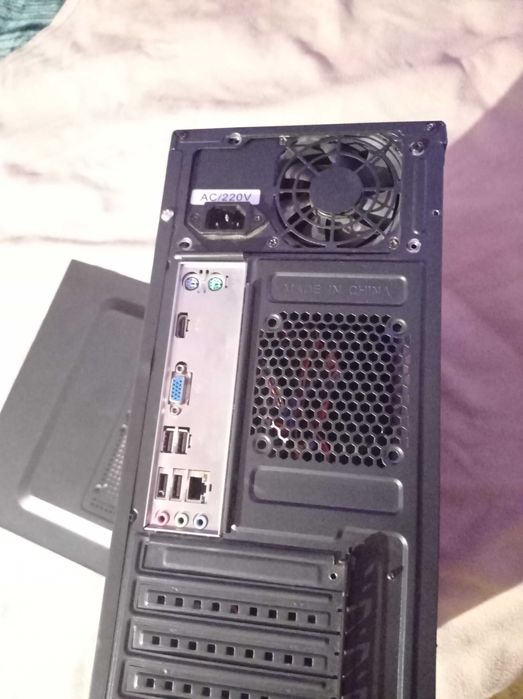 Настільний Пк процессор А8 - 7600 4ядра, 8Gb оператива, 500 ГБ диск