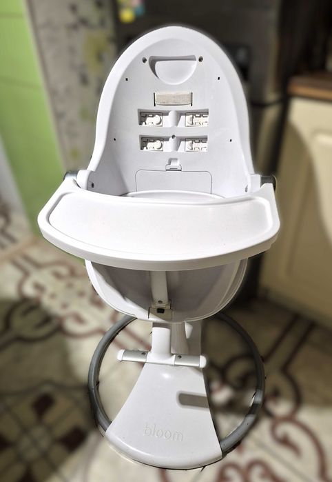 Стульчик для кормления Bloom Fresco (полный комплект, но без ремней)