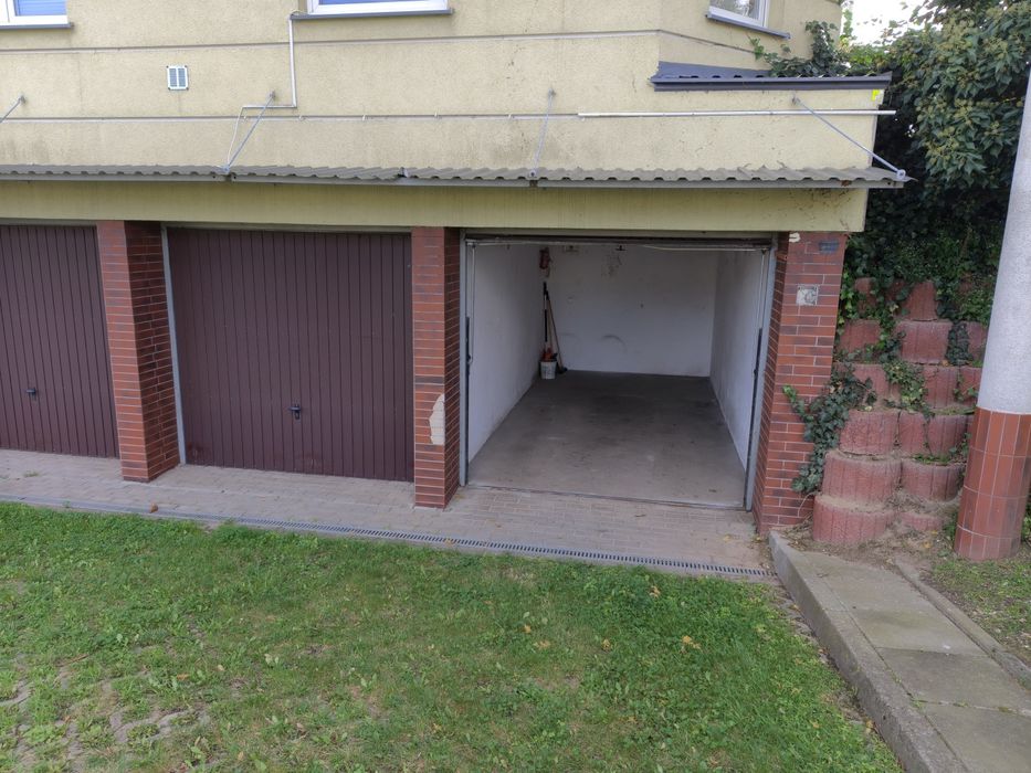 Garaż 15 m² pętla Świętokrzyska - Widok 2