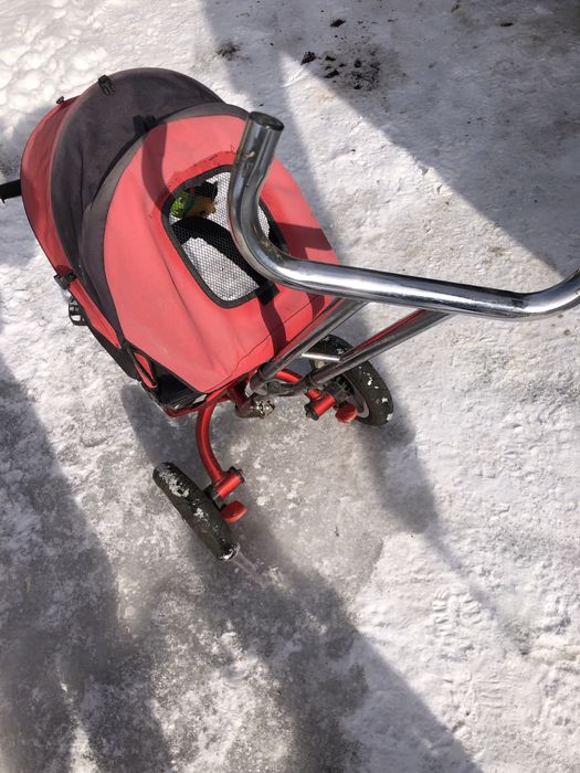 Триколісний лінивий велосипед