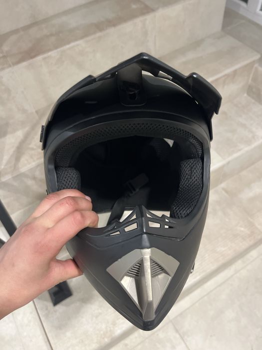 Шлем ендуро розмір М