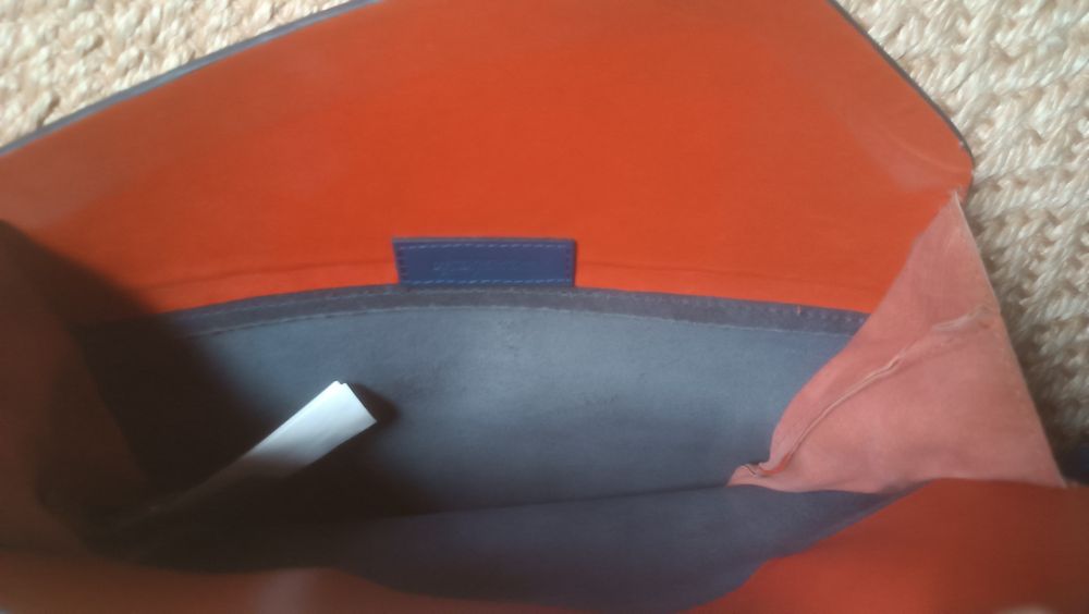 Skórzana kopertówka Zara