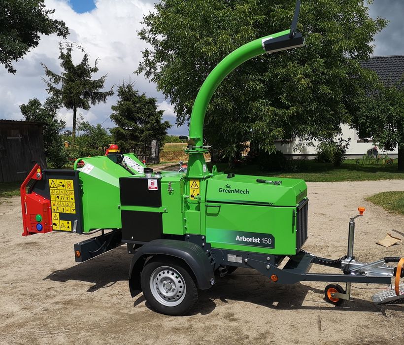 Usługa rębakiem,Frezowanie Pni,Wycinka drzew,Czyszczenienie działek