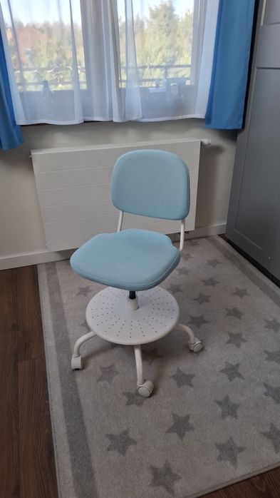 Krzesełko/ krzesło do biurka dla dziecka  Ikea Vimund