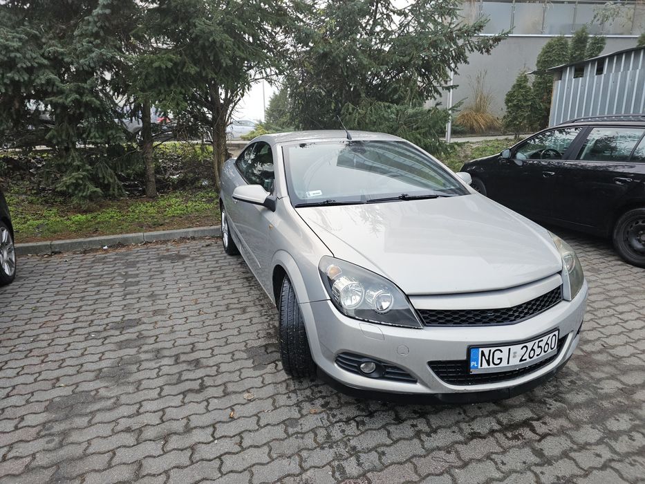 Opel Astra H twintop benzyna 140km