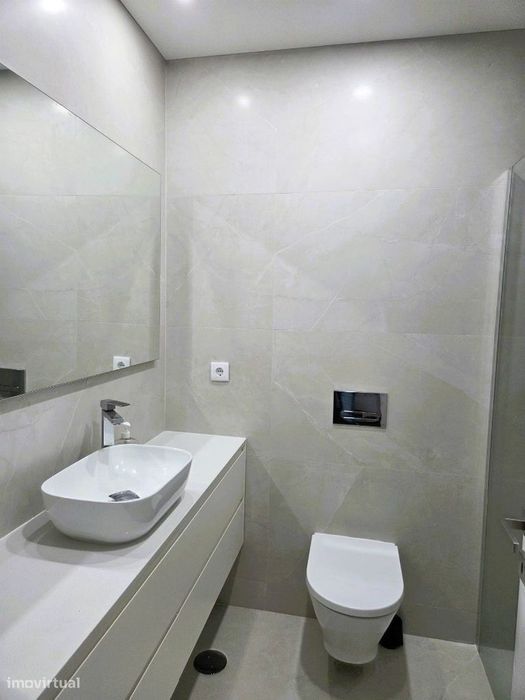 Moradia Isolada T4 C/Piscina