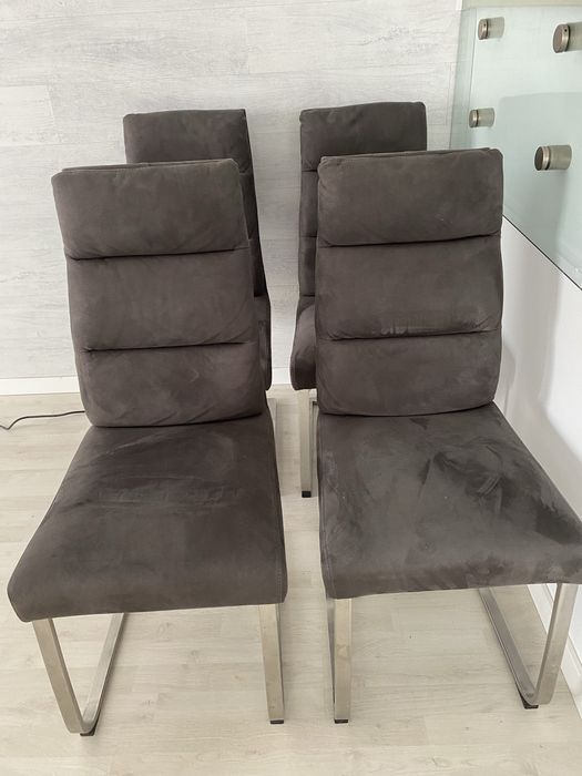 Conjunto de 4 cadeira como novas