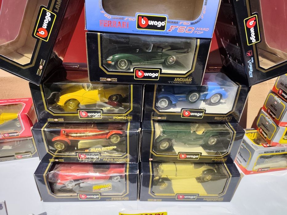 COLEÇÃO BURAGO VINTAGE – 25 modelos – ESCALAS 1:18, 1:24 E 1:25