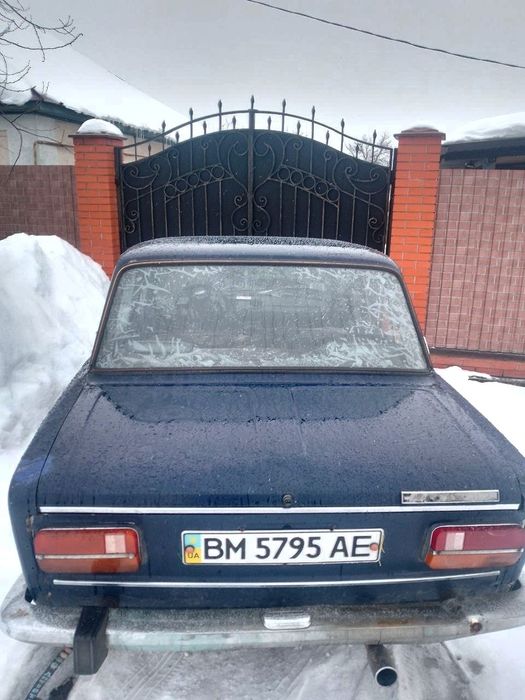 Продам ВАЗ 2103.