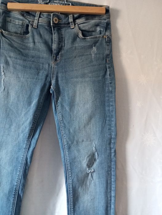 Damskie jeansy skinny Clockhouse M