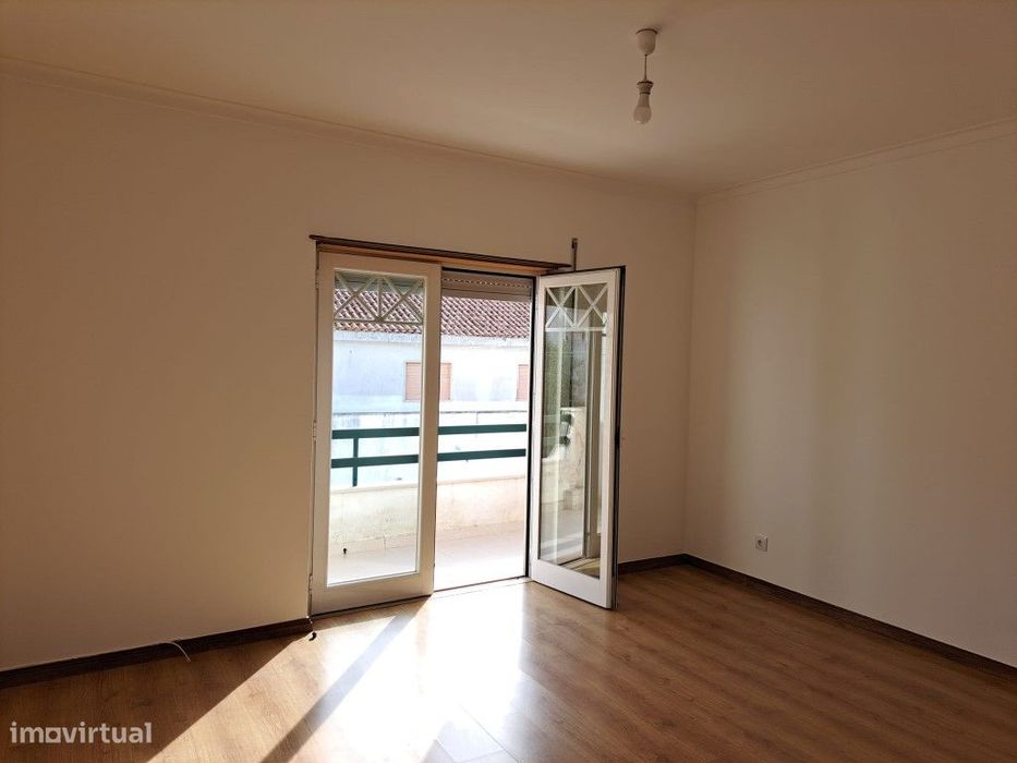 Apartamento T2 Malveira - centro