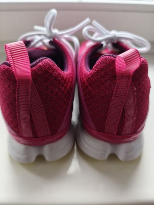 Buty sportowe Puma fitness rozm 37,5