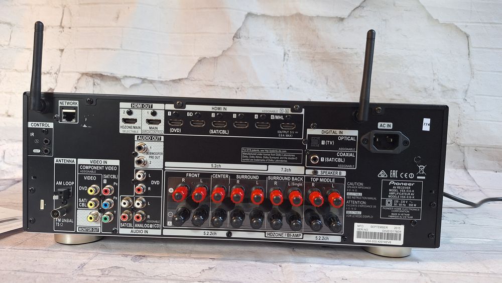 Pioneer VSX-930  MOCNY Wifi 7.2 BT 4k/60p Hi res Atmos  Spotify