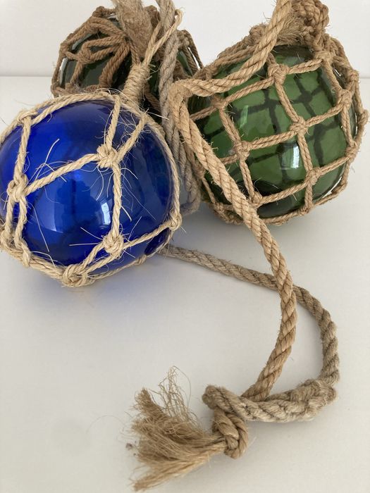 Antigas boias de pesca em vidro