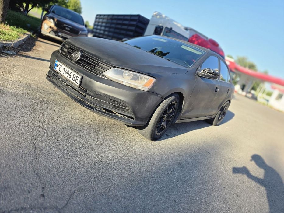 Продам jetta mk6 2015