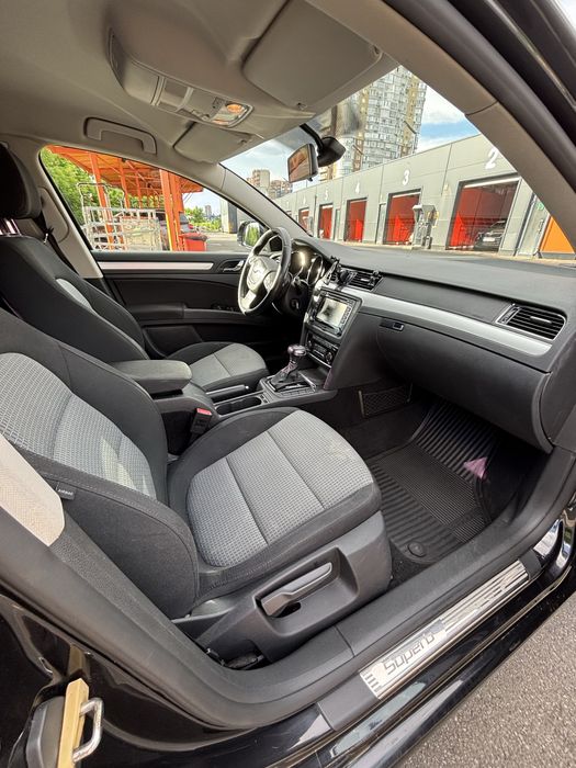 Skoda Superb 1.8 Turbo, 2012
