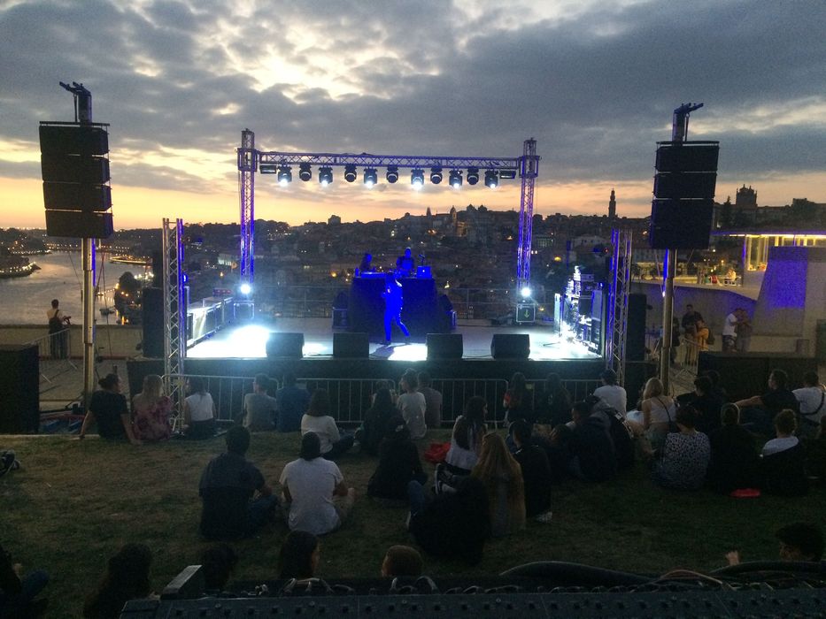 Aluguer Som Luz e FX's