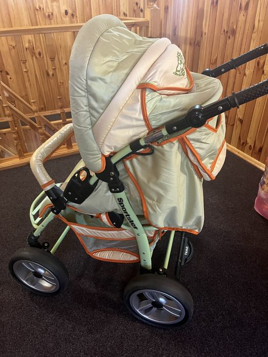 Продам коляску б/в Запорожье