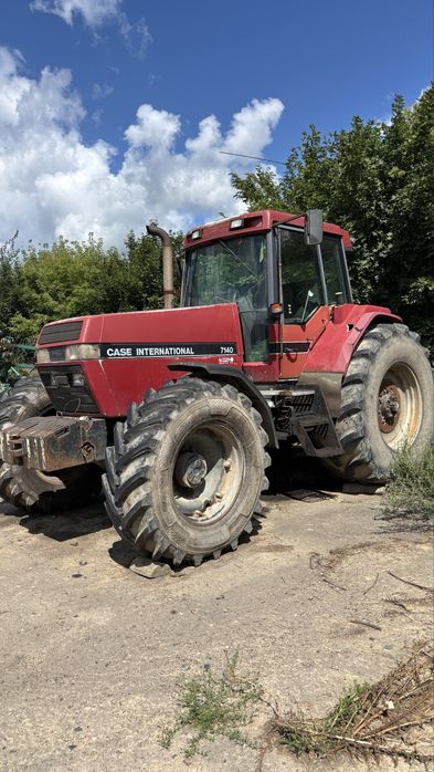 Case 7140 в хорошому стані