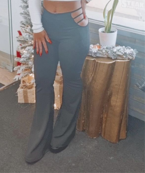 Calças Zara Boca de sino