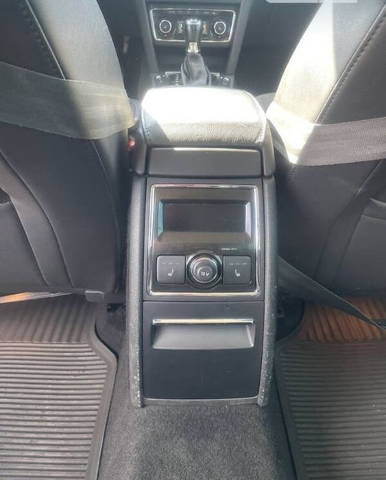 Skoda Superb 2013 2.0tdi 4*4 DSG6