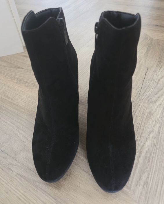 Botki na słupku Jenny Fairy 37